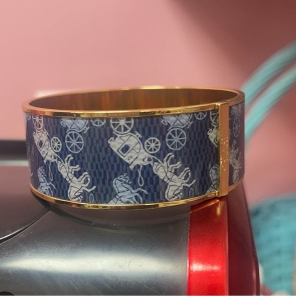Coach 💛 💙 Gold and Blue Carriage Bangle - Picture 1 of 3